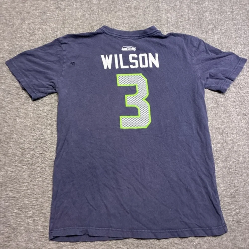 NFL Seattle Seahawks Men Medium‎ Blue Russell Wilson Distressed Shirt Hole